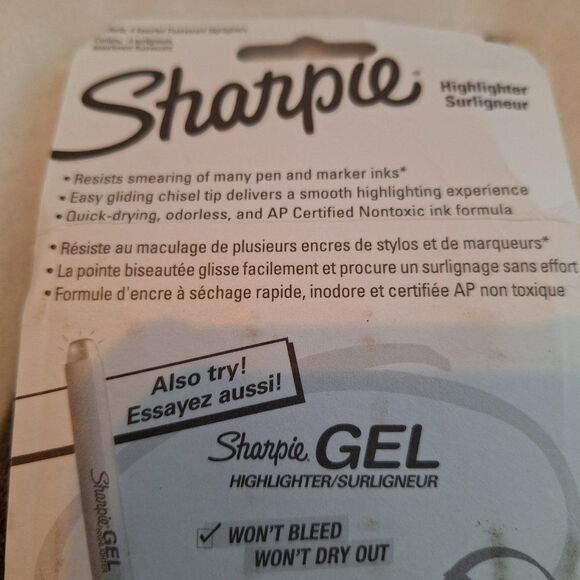 Sharpie Accent Tank-Style Highlighters, Assorted Colors, Chisel Tip, 4-Count - Picture 3 of 4